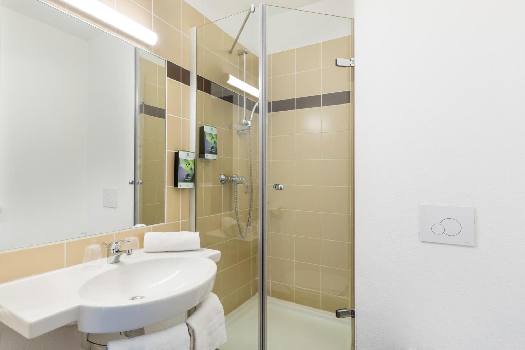 Sure Hotel By Best Western سانت أماند ليه أوكس المظهر الخارجي الصورة